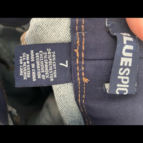 Jeans - Picture 2 of 3